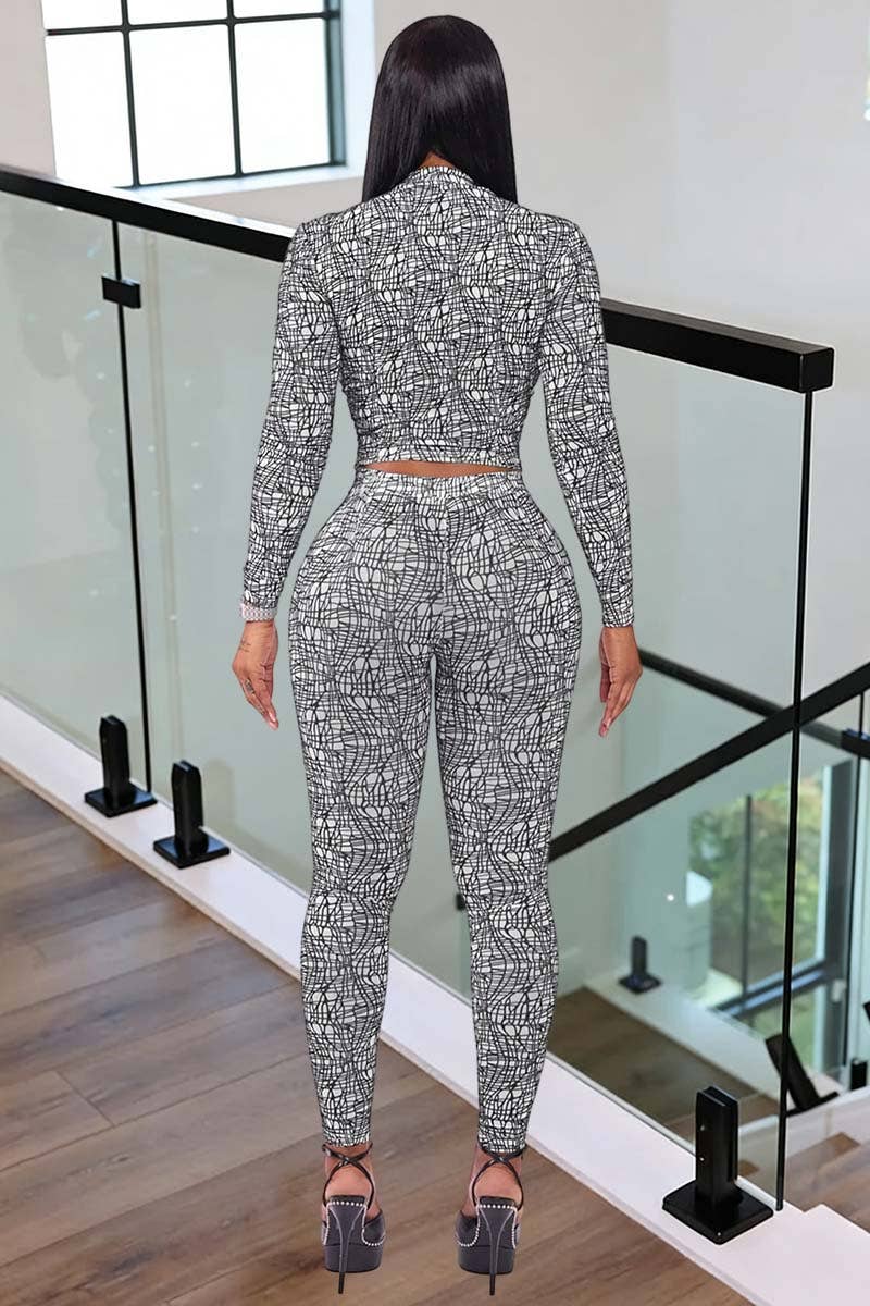 Chic Patterned Long Sleeve Pants Set
